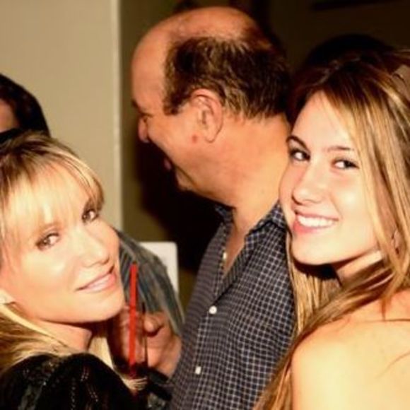 Meet your Posher, Joanna - Picture 1 of 1